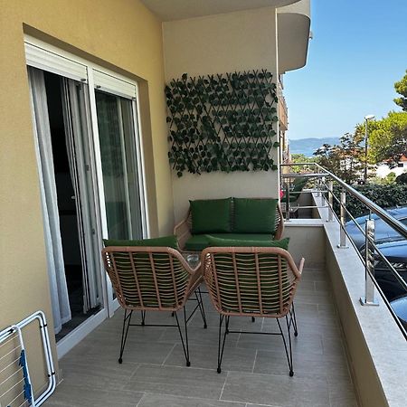 Villa Luxuria Baška Voda Eksteriør bilde