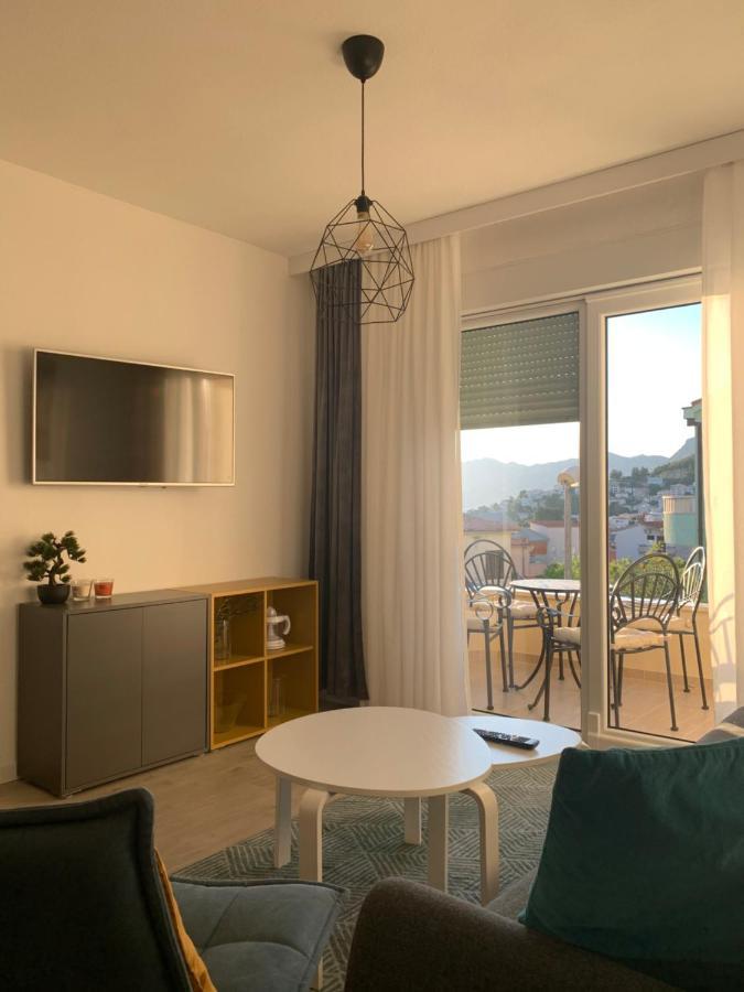 Villa Luxuria Baška Voda Eksteriør bilde