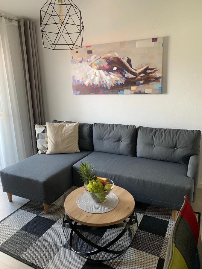 Villa Luxuria Baška Voda Eksteriør bilde