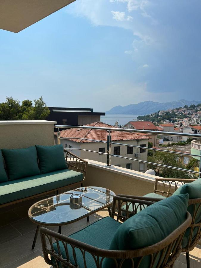 Villa Luxuria Baška Voda Eksteriør bilde
