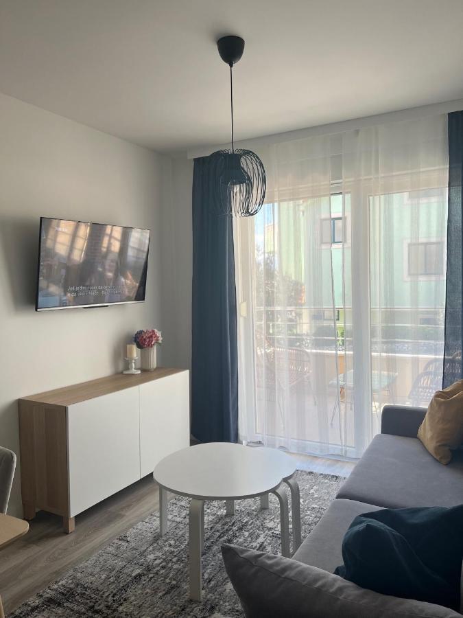 Villa Luxuria Baška Voda Eksteriør bilde