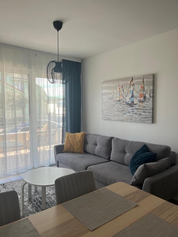 Villa Luxuria Baška Voda Eksteriør bilde